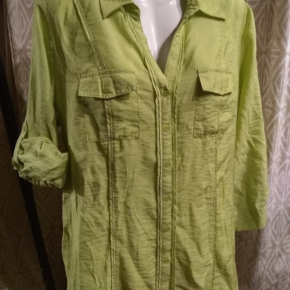 ✳️4/$12✳️Dressbarn Button Down